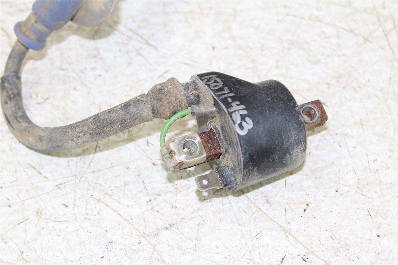 2003 Honda CRF 450R Ignition Coil Wire Spark Plug Boot