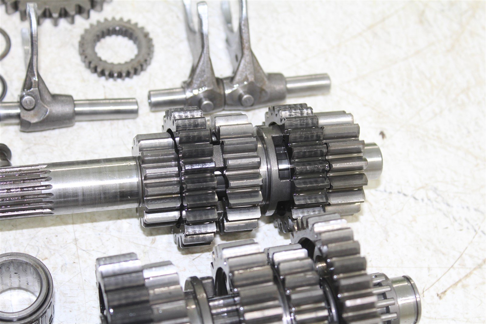 1992 Kawasaki KX 250 Transmission Gears Shift Output Shaft Forks Drum