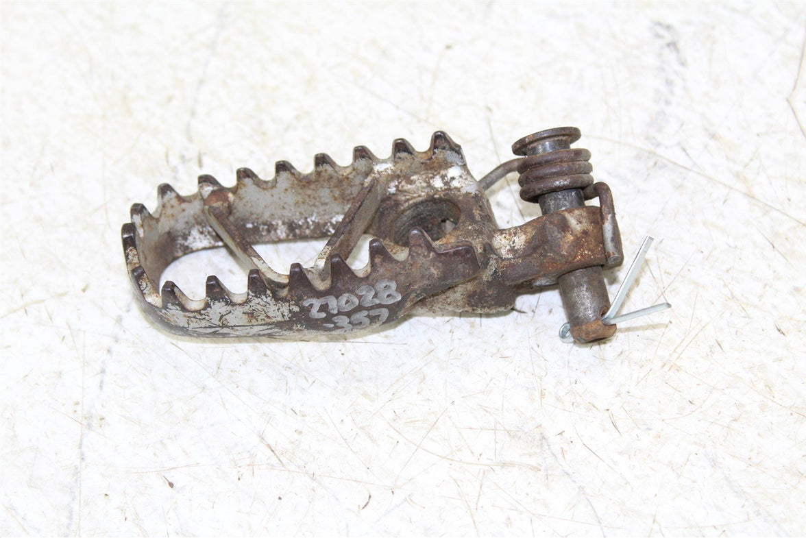 1992 Kawasaki KX 250 Foot Pegs Set Hardware Springs Rests