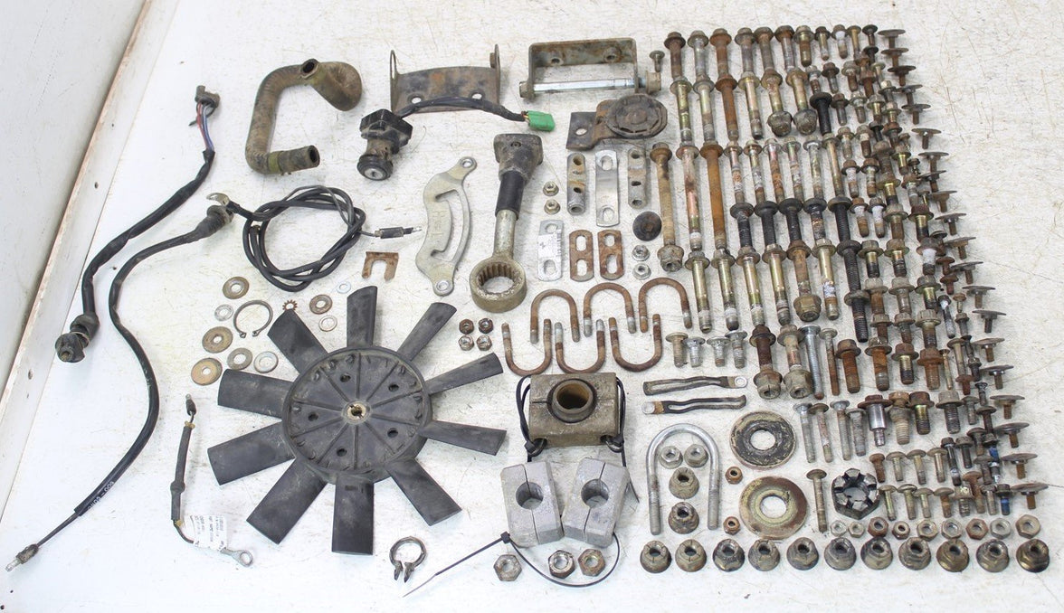 2000 Arctic Cat 500 4x4 Manual Chassis Bolt Kit Hardware Fan Blade Mount Bracket