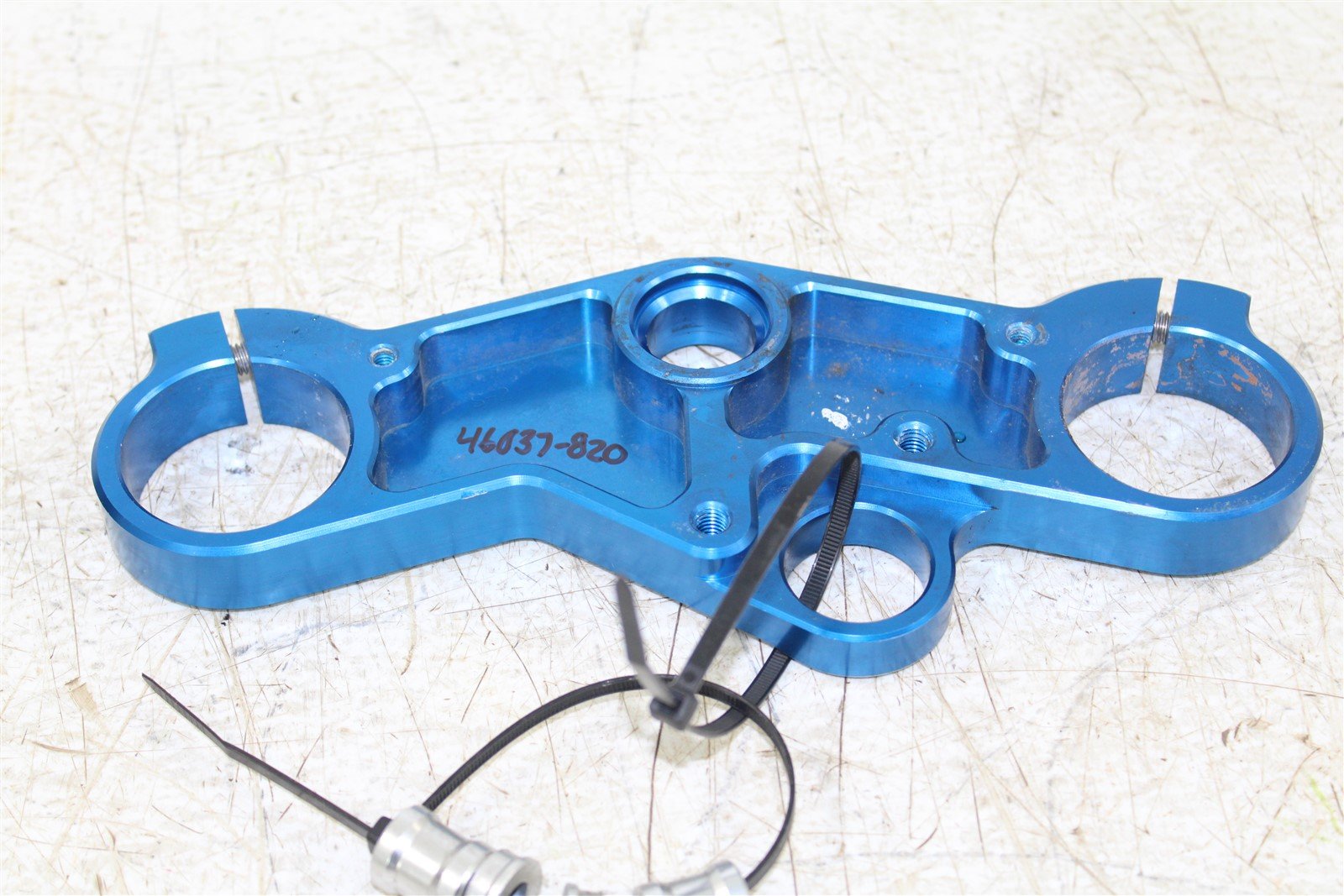 2002 Suzuki GSXR 750 Upper Triple Trees Clamp