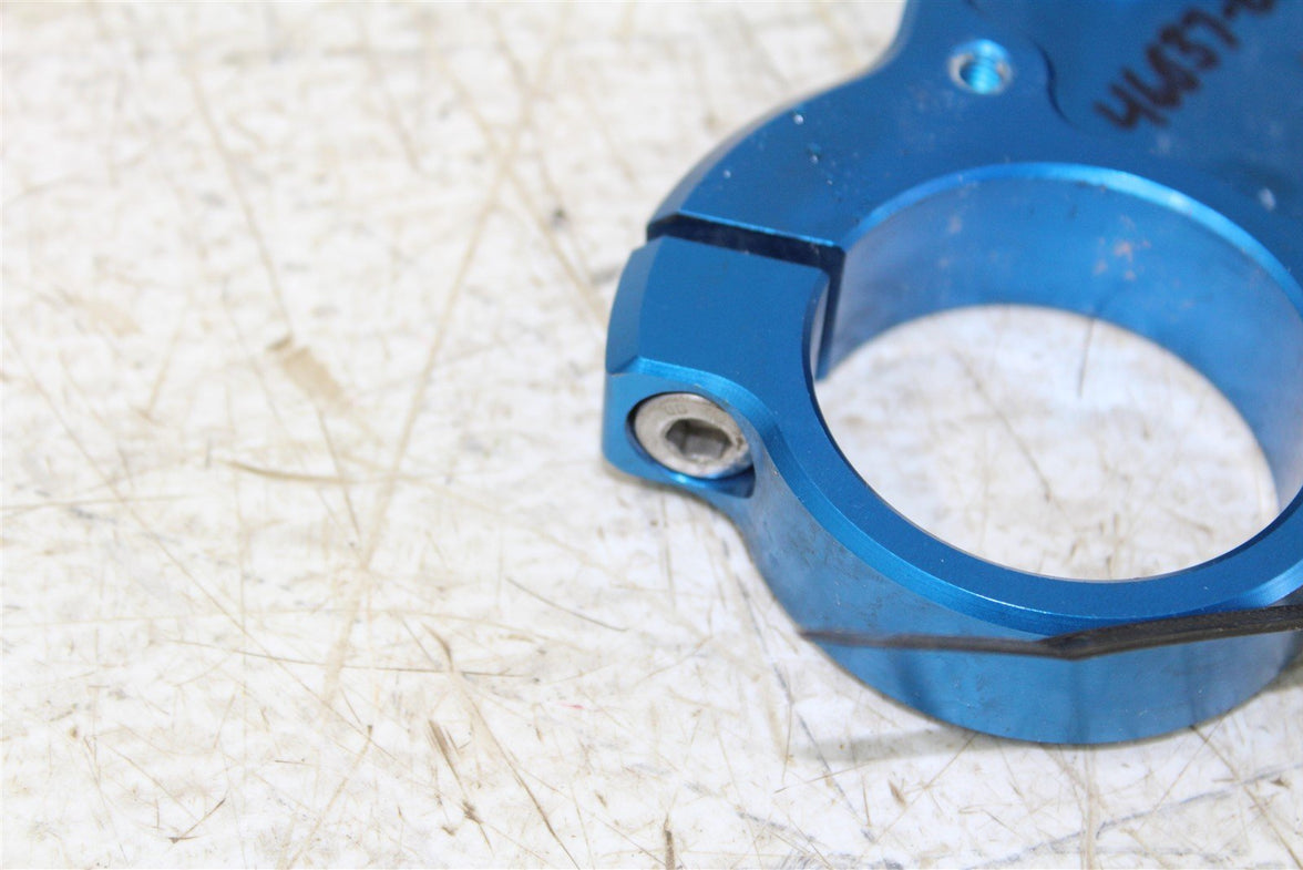 2002 Suzuki GSXR 750 Upper Triple Trees Clamp