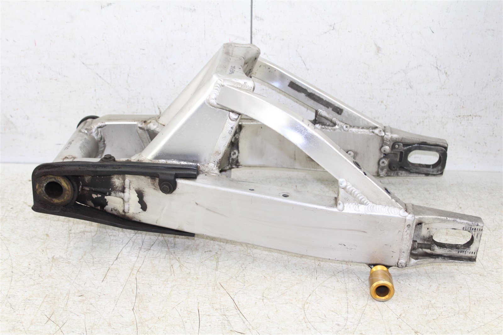 2002 Suzuki GSXR 750 Swing Arm