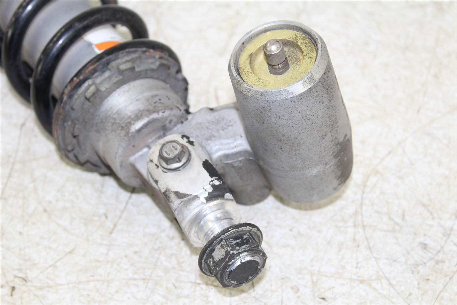 2002 Suzuki GSXR 750 Rear Shock Spring Absorber