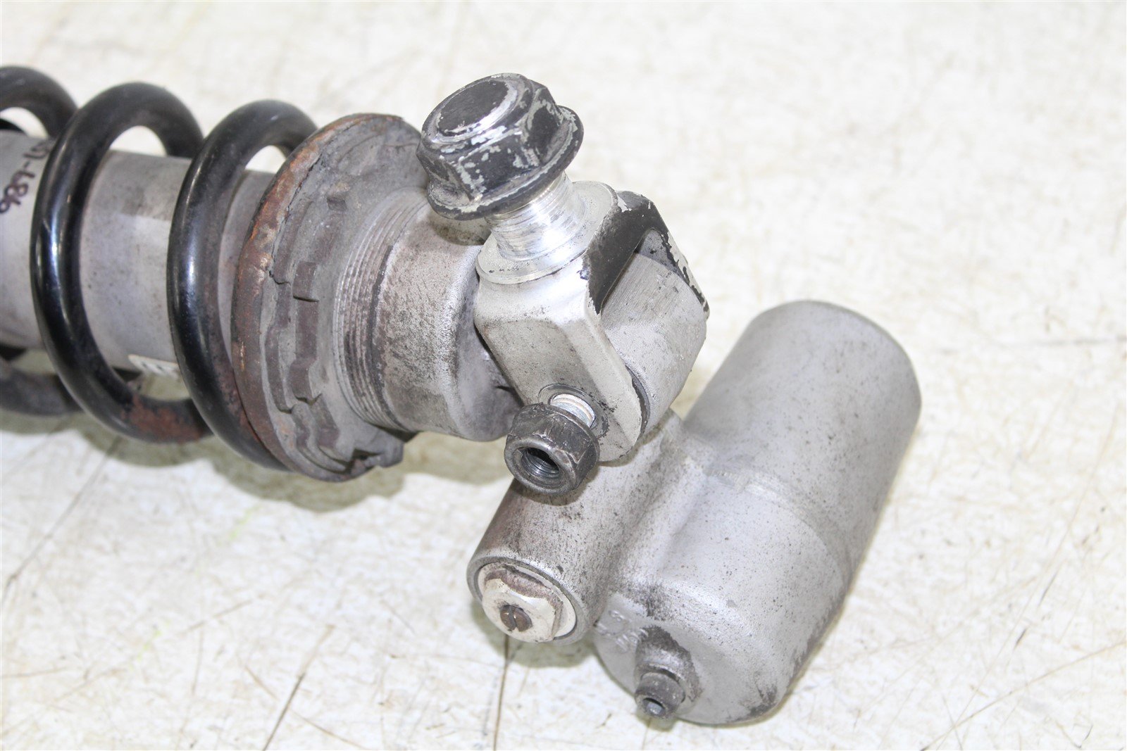 2002 Suzuki GSXR 750 Rear Shock Spring Absorber