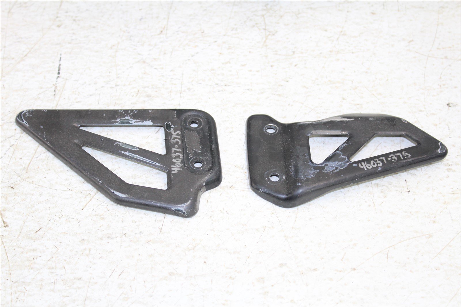 2002 Suzuki GSXR 750 Foot Peg Frame Guards Shields