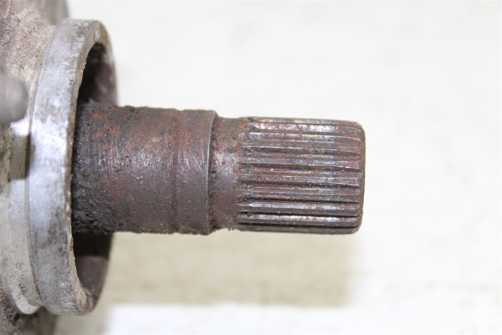 2001 Kawasaki Prairie 300 4x4 Output Drive Shaft Bevel Gear Transfer Case