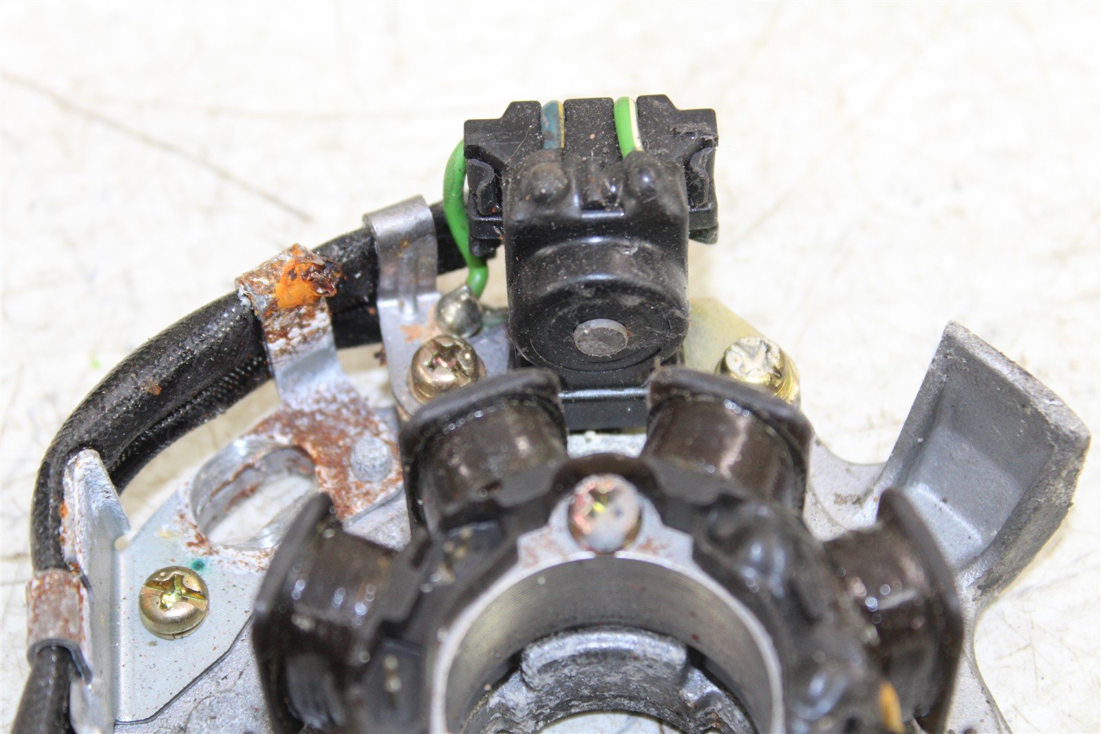 2002 Honda CR 250R Stator Magneto Generator Coil