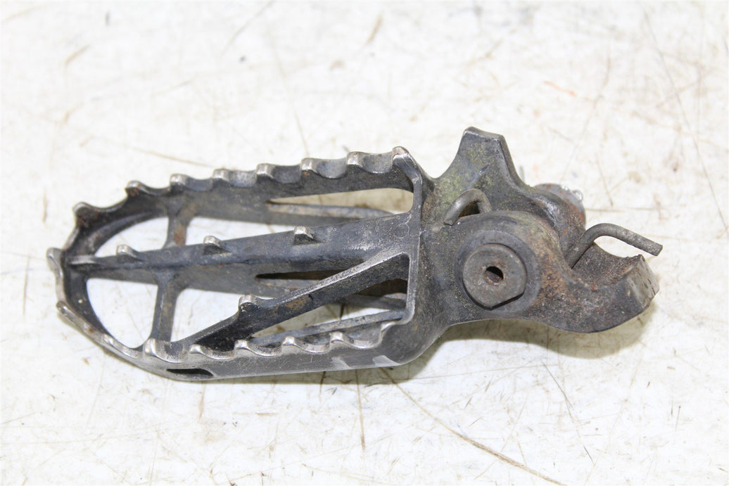 2002 Honda CR 250R Right Foot Peg Rest