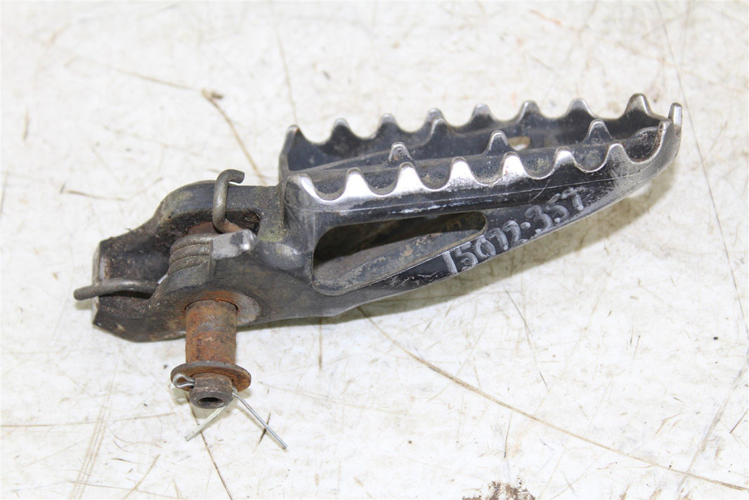 2002 Honda CR 250R Right Foot Peg Rest