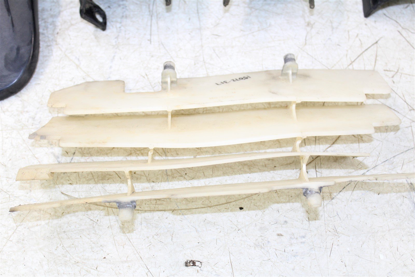 2002 Honda CR 250R Fender Set Rear Front Number Plate Louvers Fork Guards