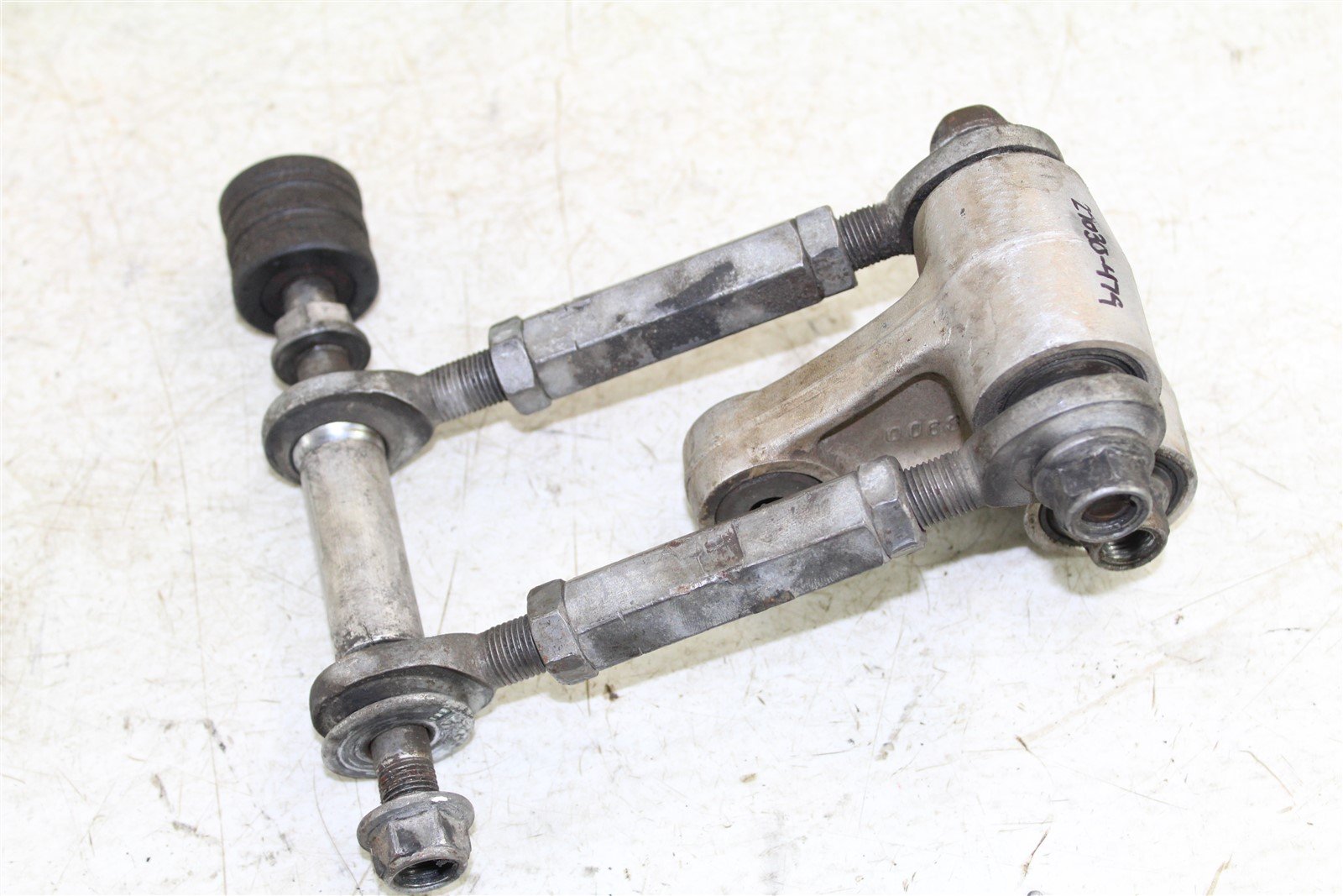 2006 Kawasaki KX 450F Linkage Suspension Link Rear Relay Arm