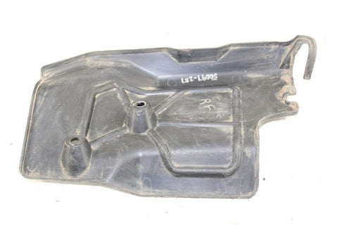 2003 Yamaha Grizzly 660 Front Right Plastic Splash Guard Side Panel Shield