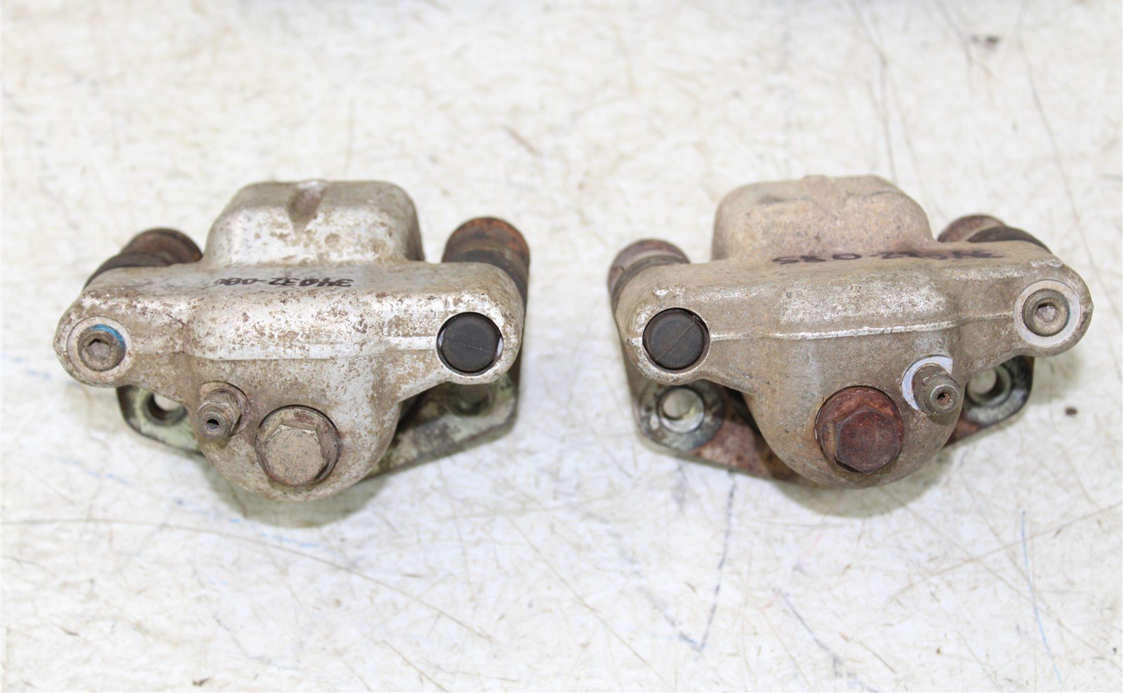 2007 Polaris Hawkeye 300 Front Brake Calipers Left Right