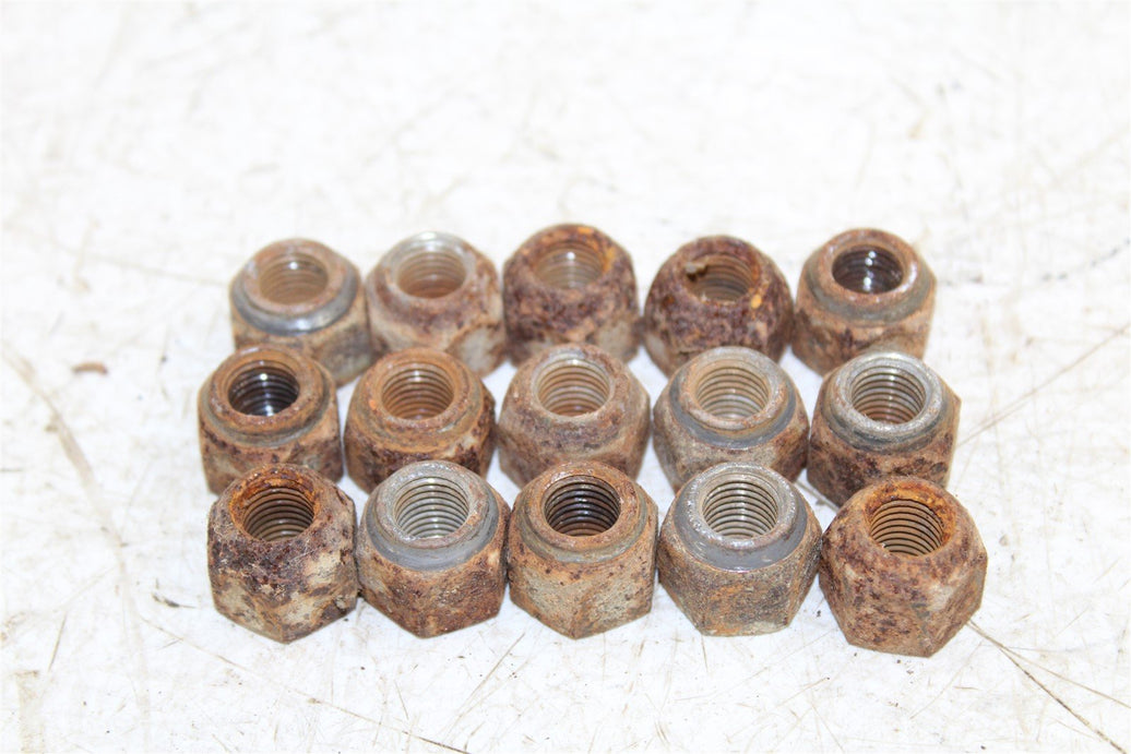 1989 Yamaha Breeze 125 Lug Nuts