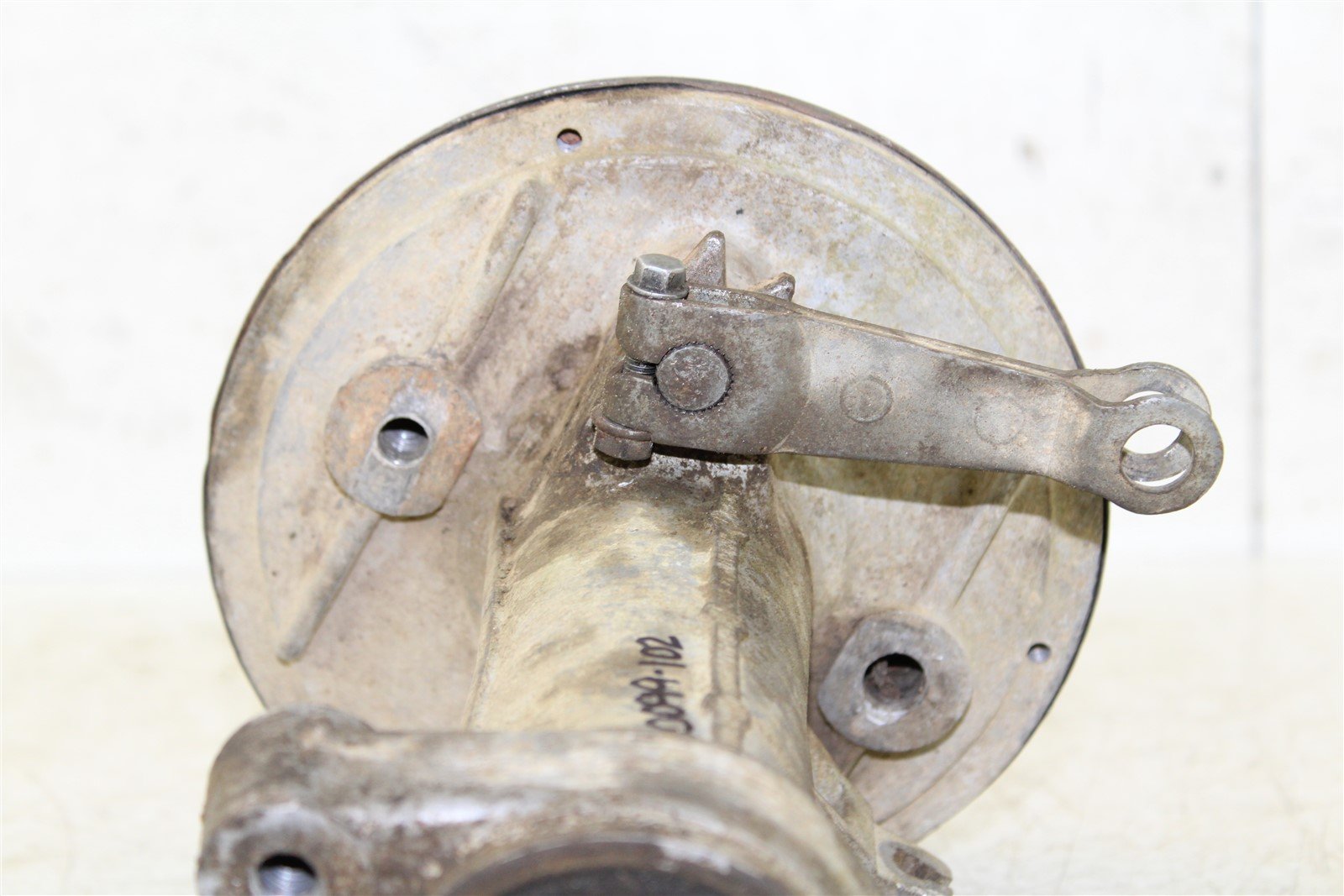 1989 Yamaha Breeze 125 Rear Axle Carrier Brake Drum Hub Assembly
