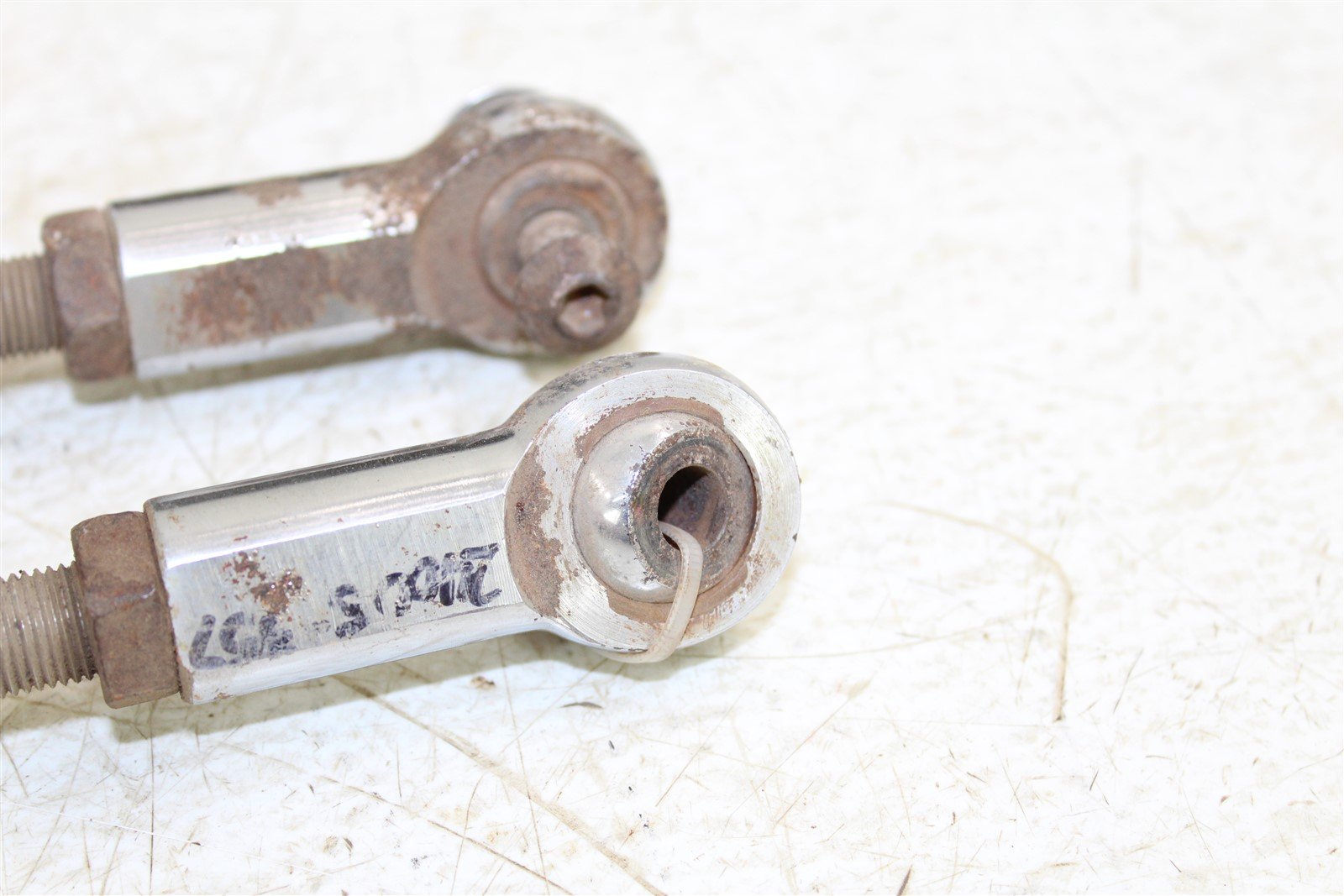2004 Kawasaki KFX 400 Tie Rods Ends Left Right 17" Long Aftermarket