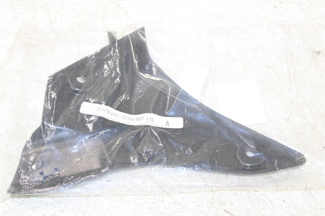 NOS Suzuki FOOTREST LID OEM NEW 63332-08H00-291 (BLACK)