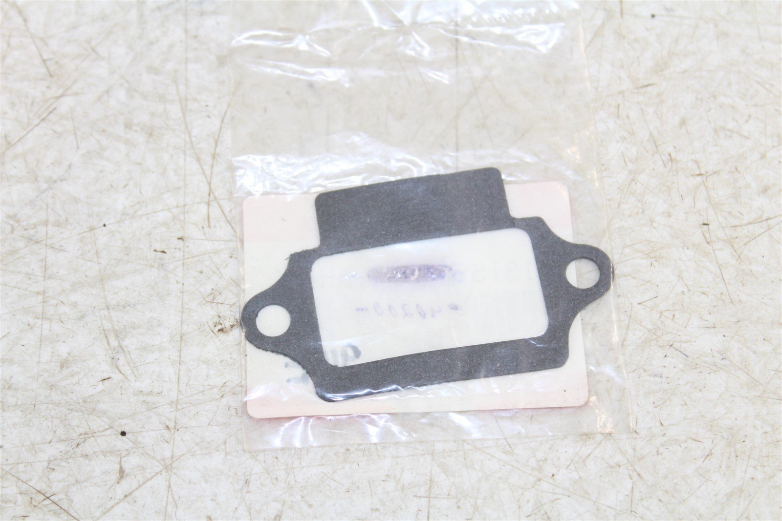 Suzuki NOS Gasket OEM 13156-40200-H17 RM100 RM125 Reed Valve Gasket