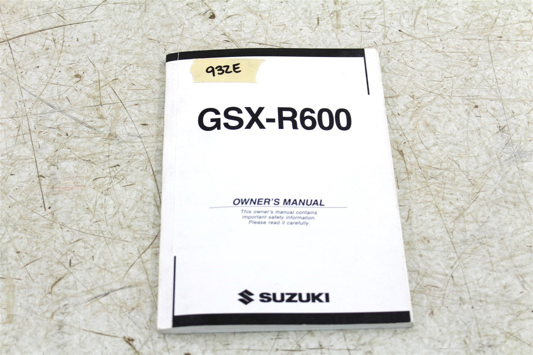 Suzuki GSXR 600 Owners Manual Book 99011-29G50-03A