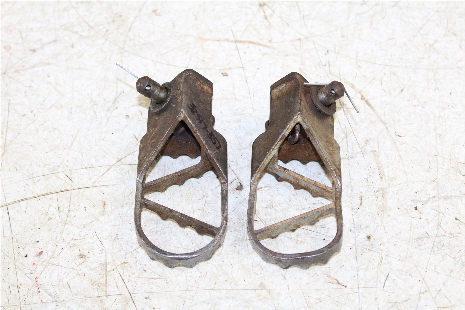 2001 KTM 300 EXC Foot Pegs Rests Set Left Right