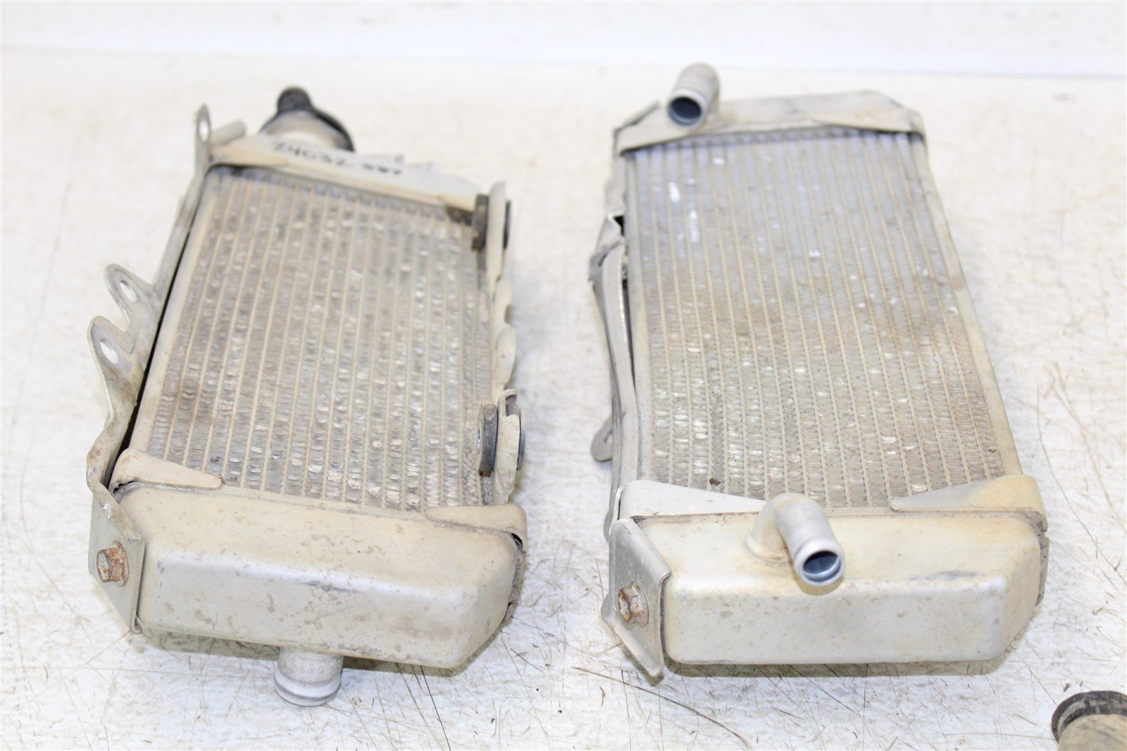 2009 Kawasaki KX 250F Radiator w/ Hoses Left & Right