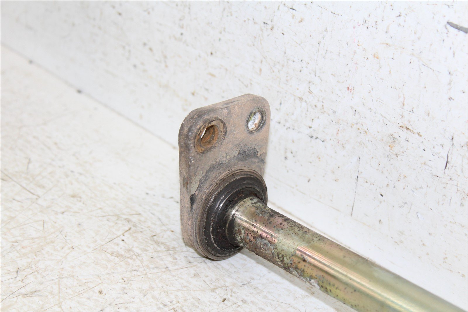 1986 Honda Fourtrax 250 2x4 Steering Stem Shaft w/ Tie Rods