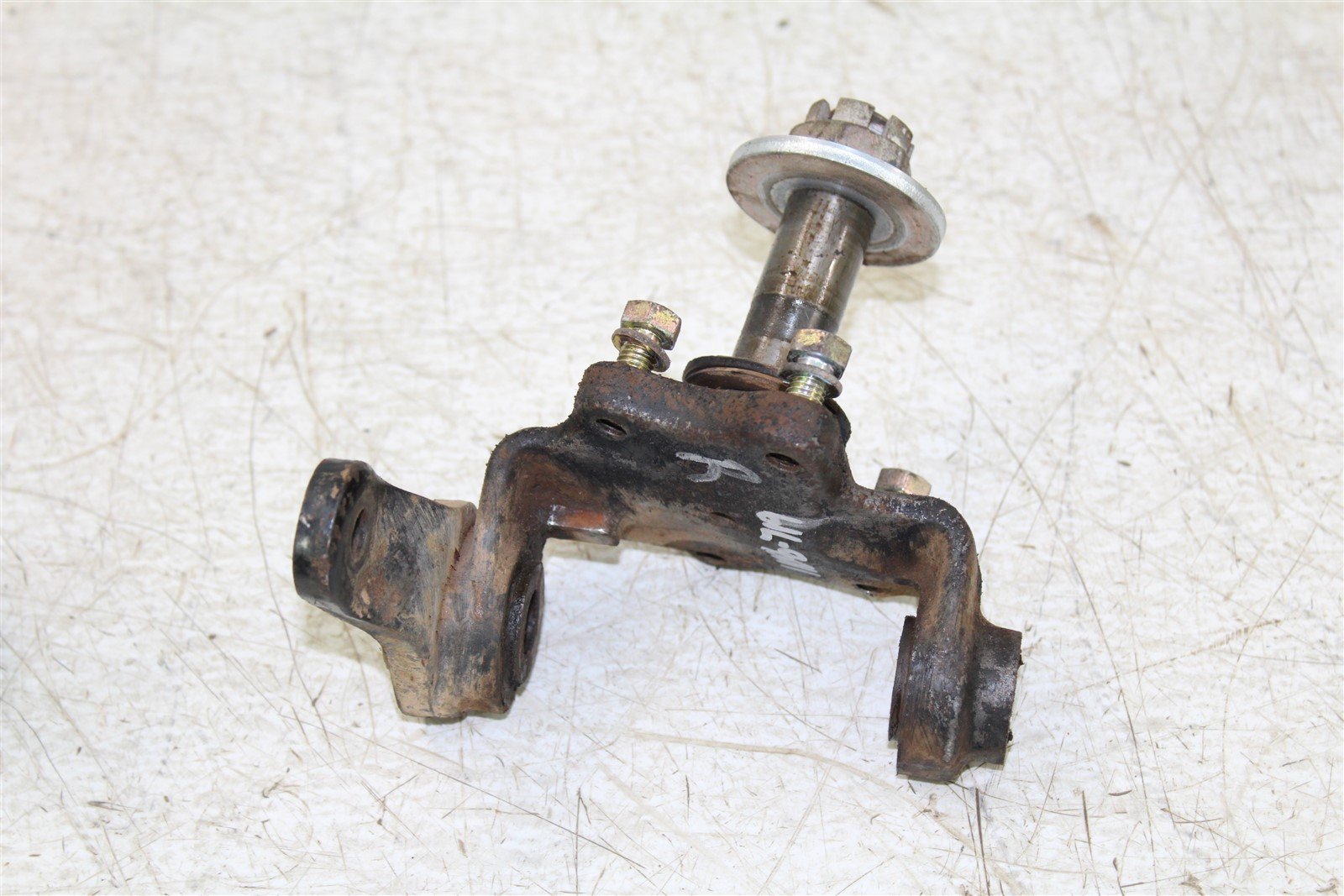 1986 Honda Fourtrax 250 2x4 Front Spindles Knuckle Set Left Right