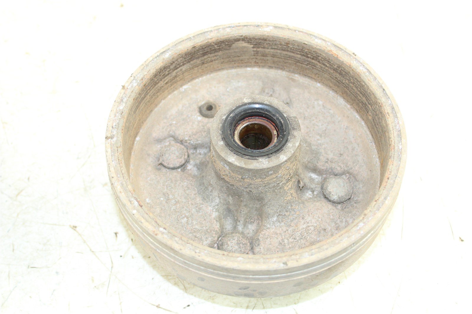 1986 Honda Fourtrax 250 2x4 Front Left Brake Drum Backing Plate Panel Hub