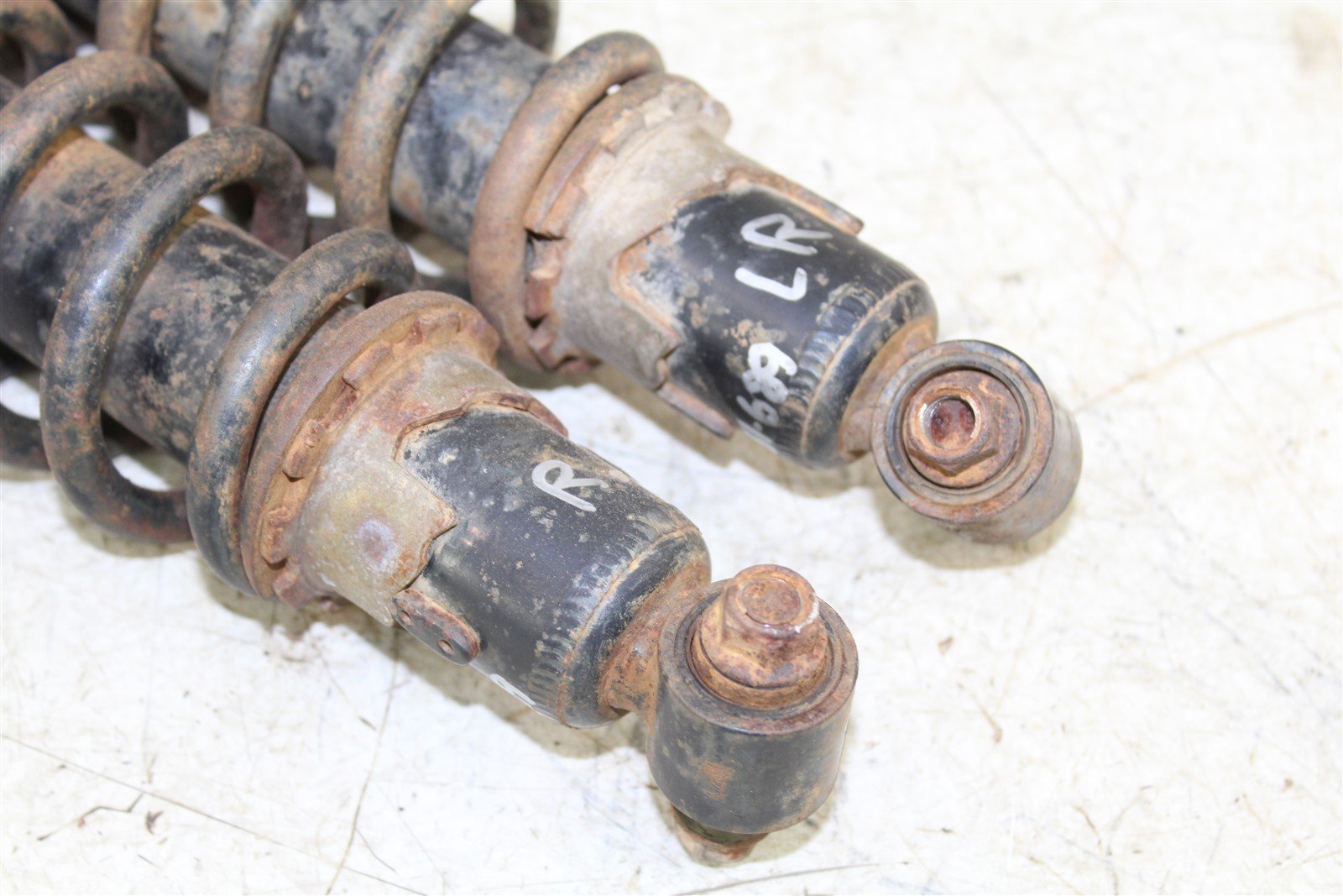 2006 Kawasaki Brute Force 750 4x4 Rear Shocks Spring Absorber Left Right