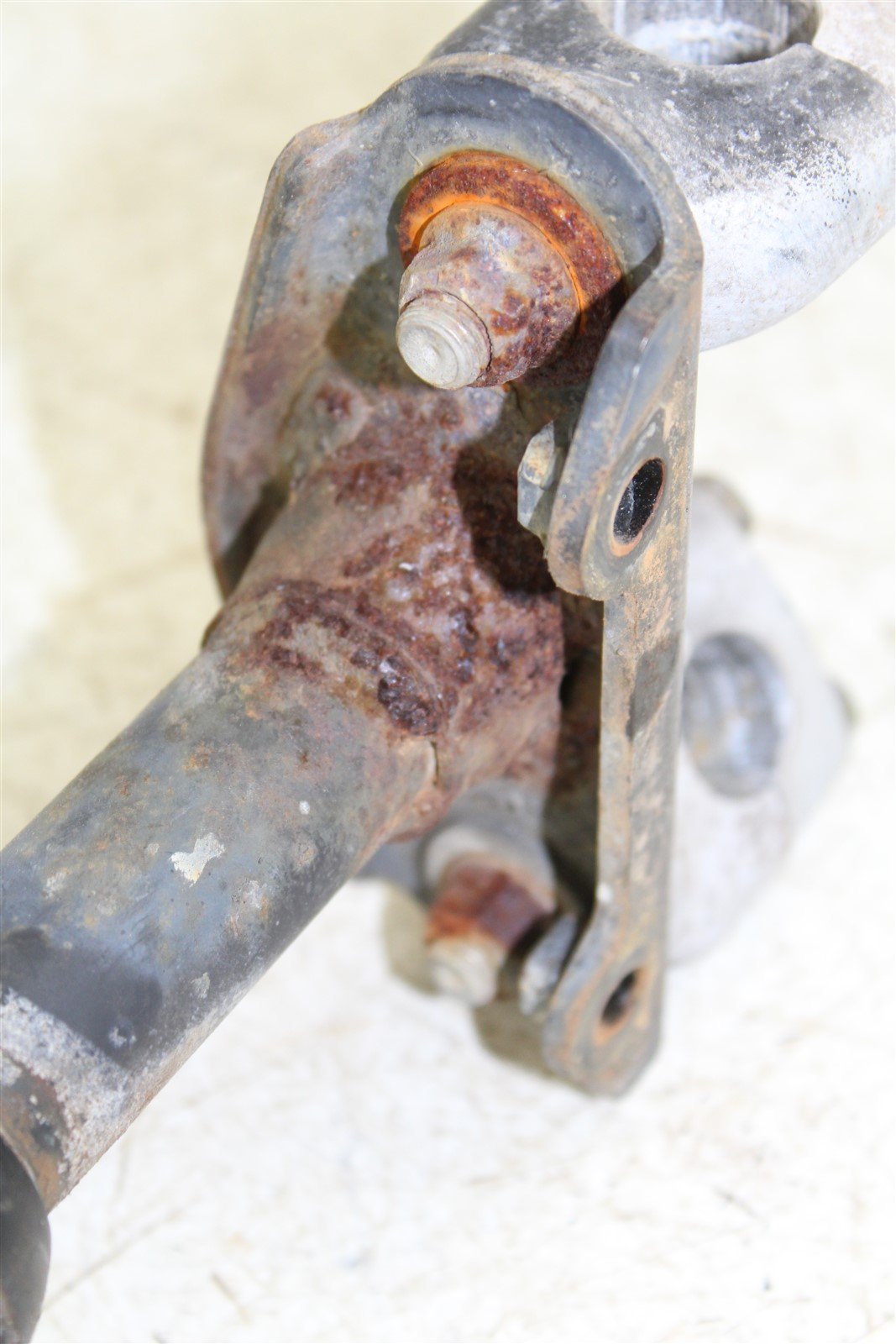 2000 Honda Foreman 450 ES Steering Stem Shaft