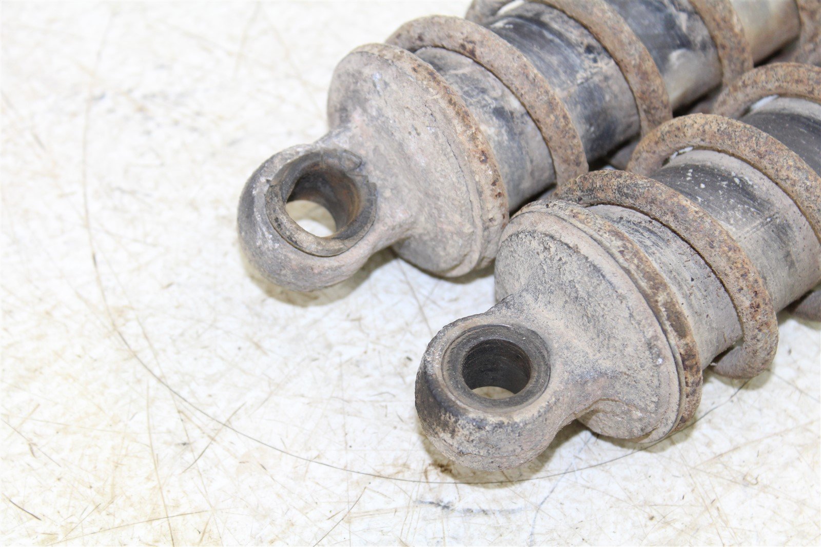 2000 Honda Foreman 450 ES Rear Shocks Spring Absorber Left Right