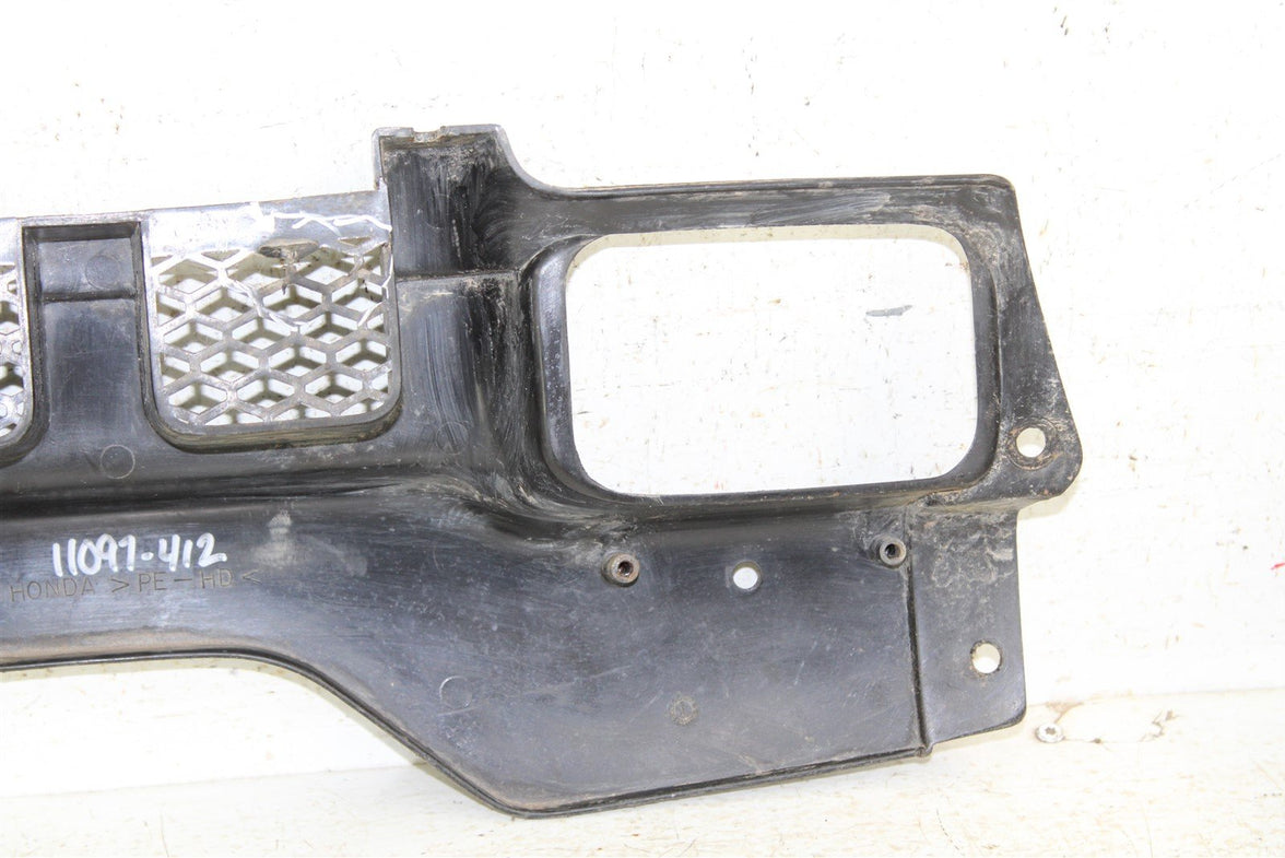 2000 Honda Foreman 450 ES Front Bumper Grille Radiator Guard Plastic