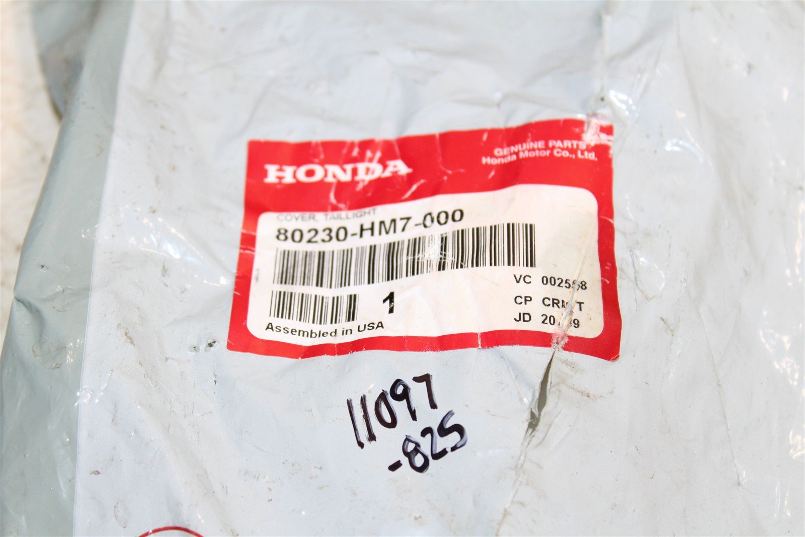 2000 Honda Foreman 450 ES Taillight Bucket Holder Mount Cover NOS 80230-HM7-000