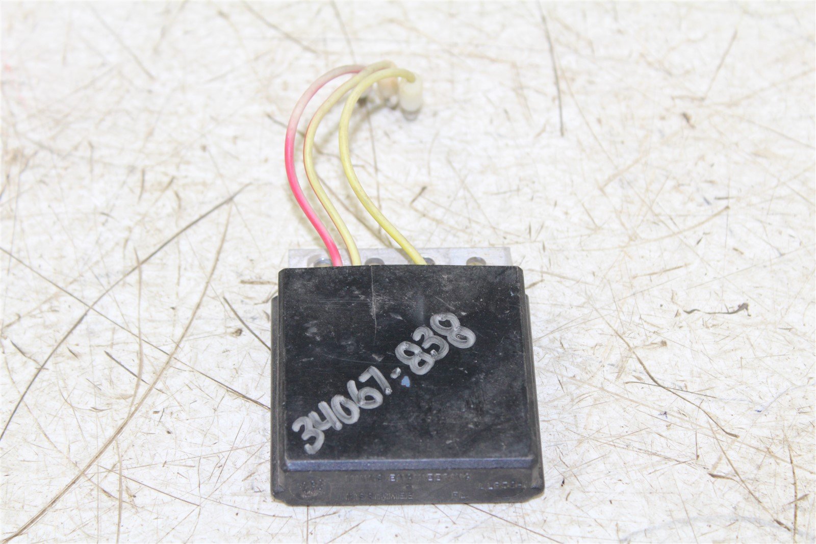 2000 Polaris Xplorer 250 Voltage Regulator Rectifier