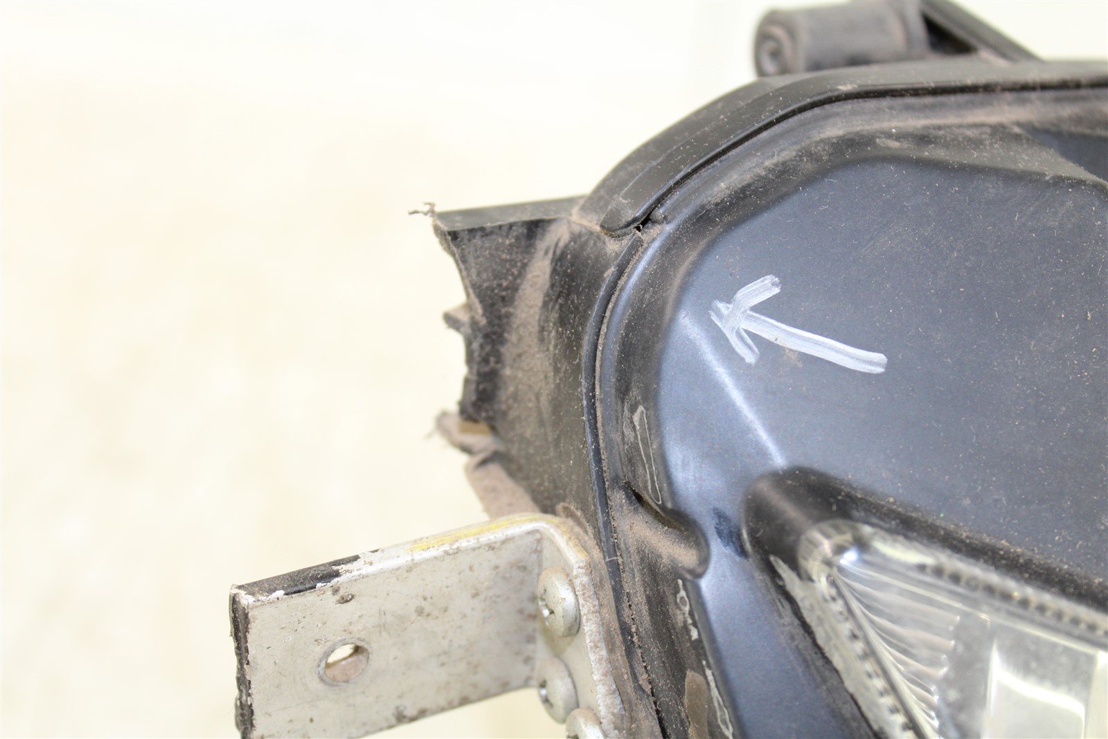 2004 Suzuki GSXR 600 Front Headlight Assembly