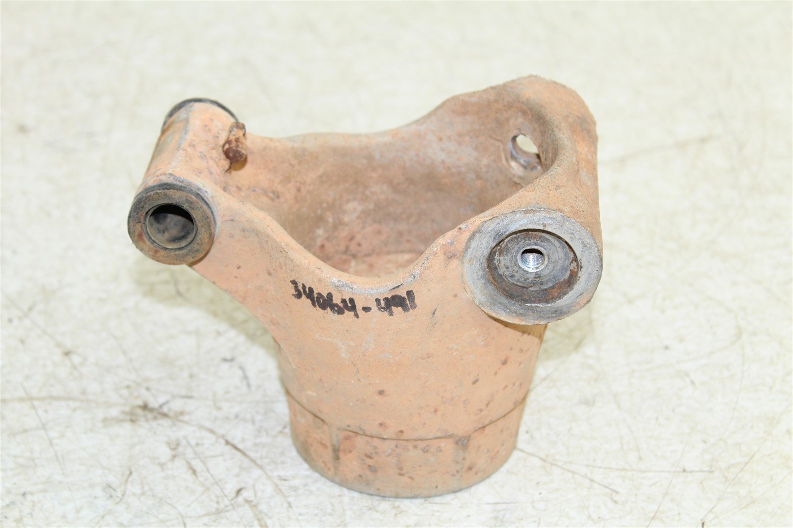 2000 Polaris Sportsman 335 Rear Knuckle Control Arm Mount