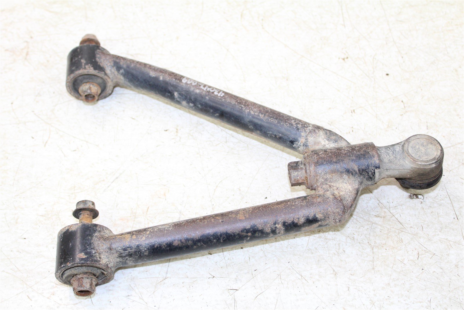 1999 Suzuki Quadrunner LT 250 4x4 Front Lower Control A Arms w/ Right Upper