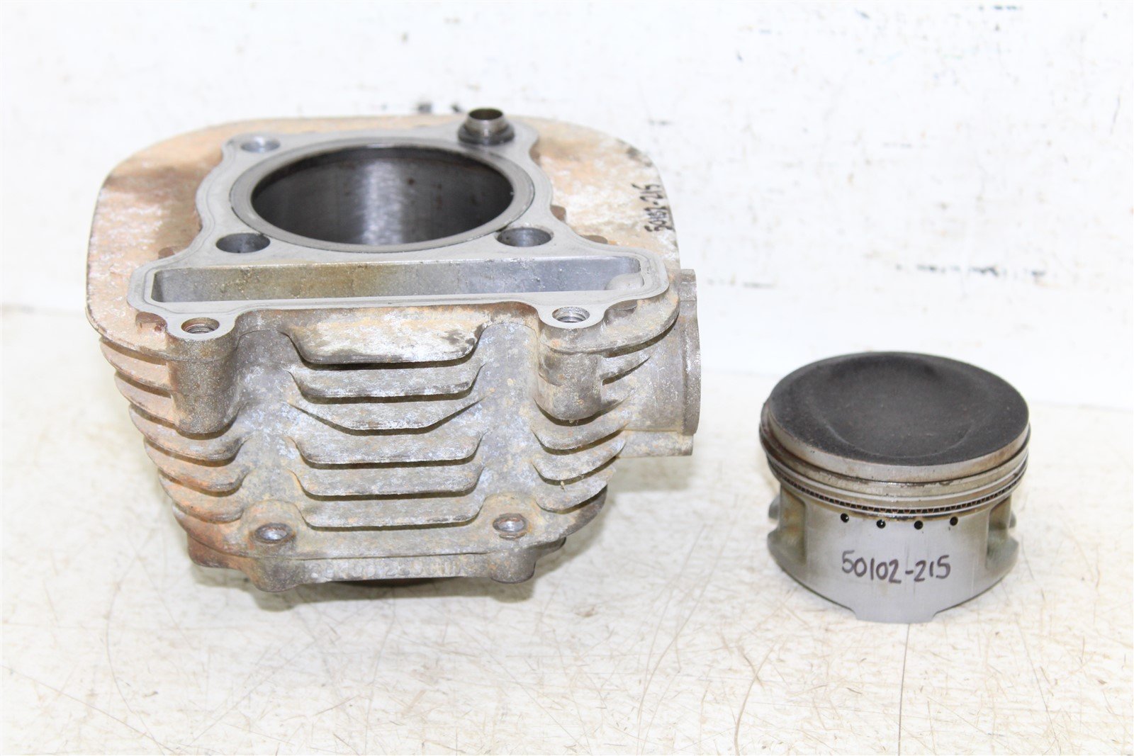 1994 Yamaha Timberwolf 250 Engine Cylinder Jug w/ Piston