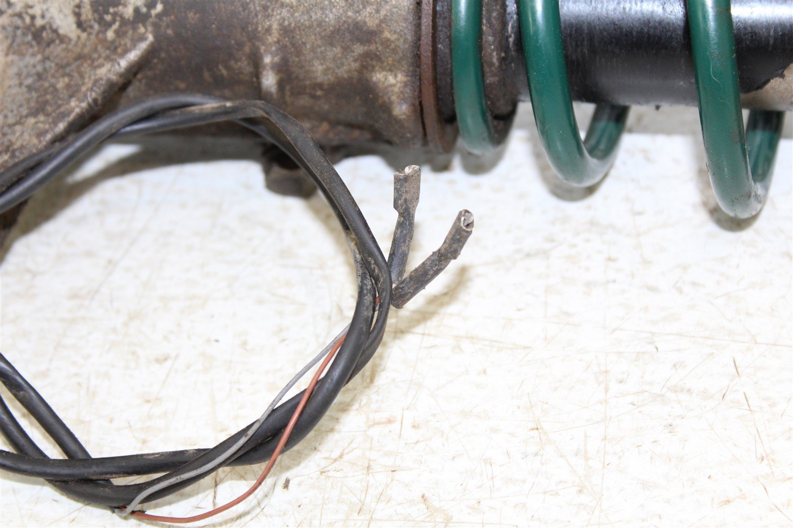 1996 Polaris Xplorer 300 4x4 Left Front Shock Spring Absorber