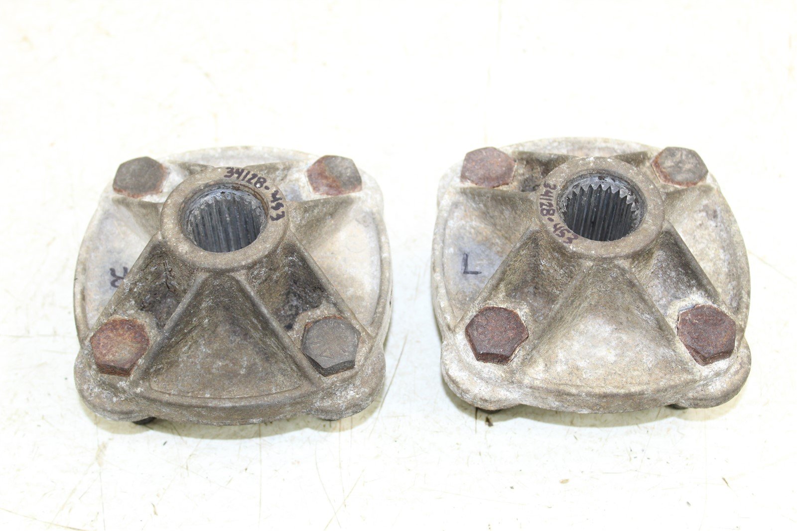 1996 Polaris Xplorer 300 4x4 Rear Hubs Wheel Mounts