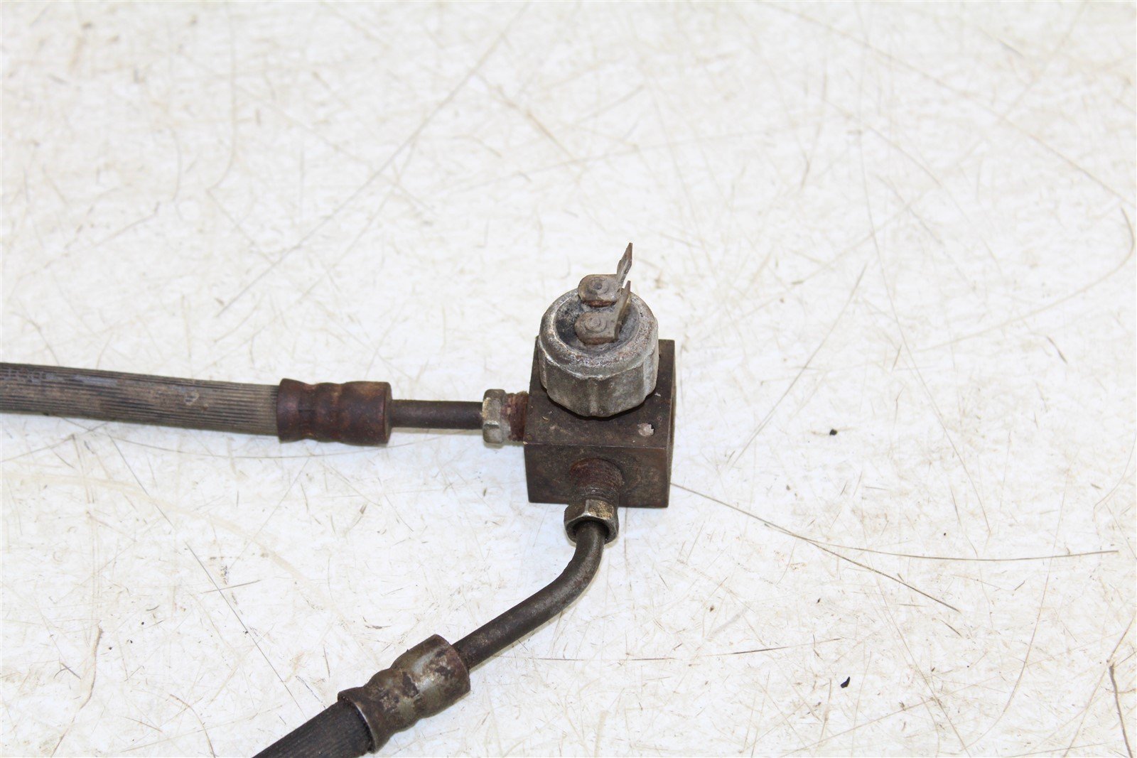 1996 Polaris Xplorer 300 4x4 Front Lower Brake Hose Line