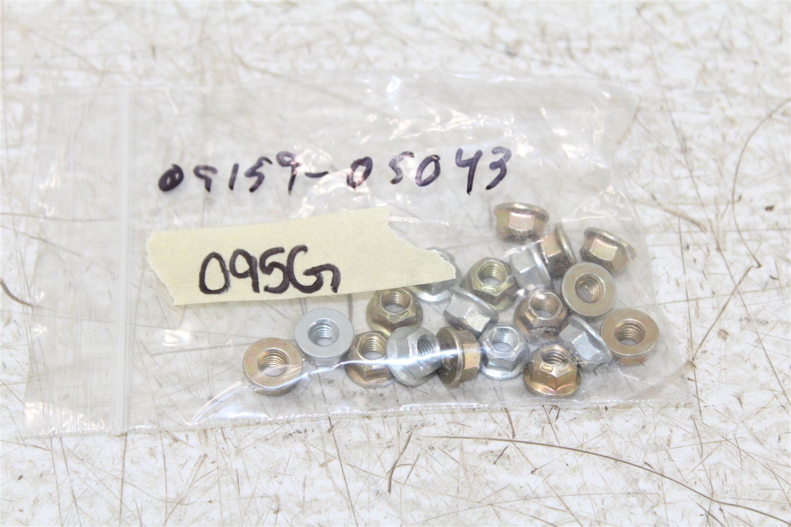 NEW Genuine SUZUKI FRONT / REAR FENDER NUT 5mm OEM 09159-05043 NOS QTY19