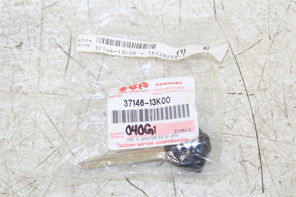 NEW OEM IGNITION KEY BLANK GSXS1000 GSXS750 VSTROM 1000 VSTROM 650 37146-13K00