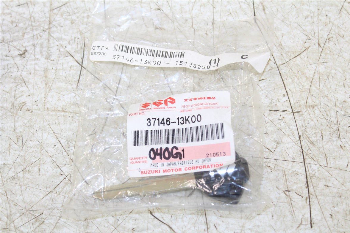 NEW OEM IGNITION KEY BLANK GSXS1000 GSXS750 VSTROM 1000 VSTROM 650 37146-13K00