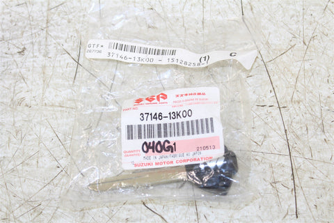 NEW OEM IGNITION KEY BLANK GSXS1000 GSXS750 VSTROM 1000 VSTROM 650 37146-13K00