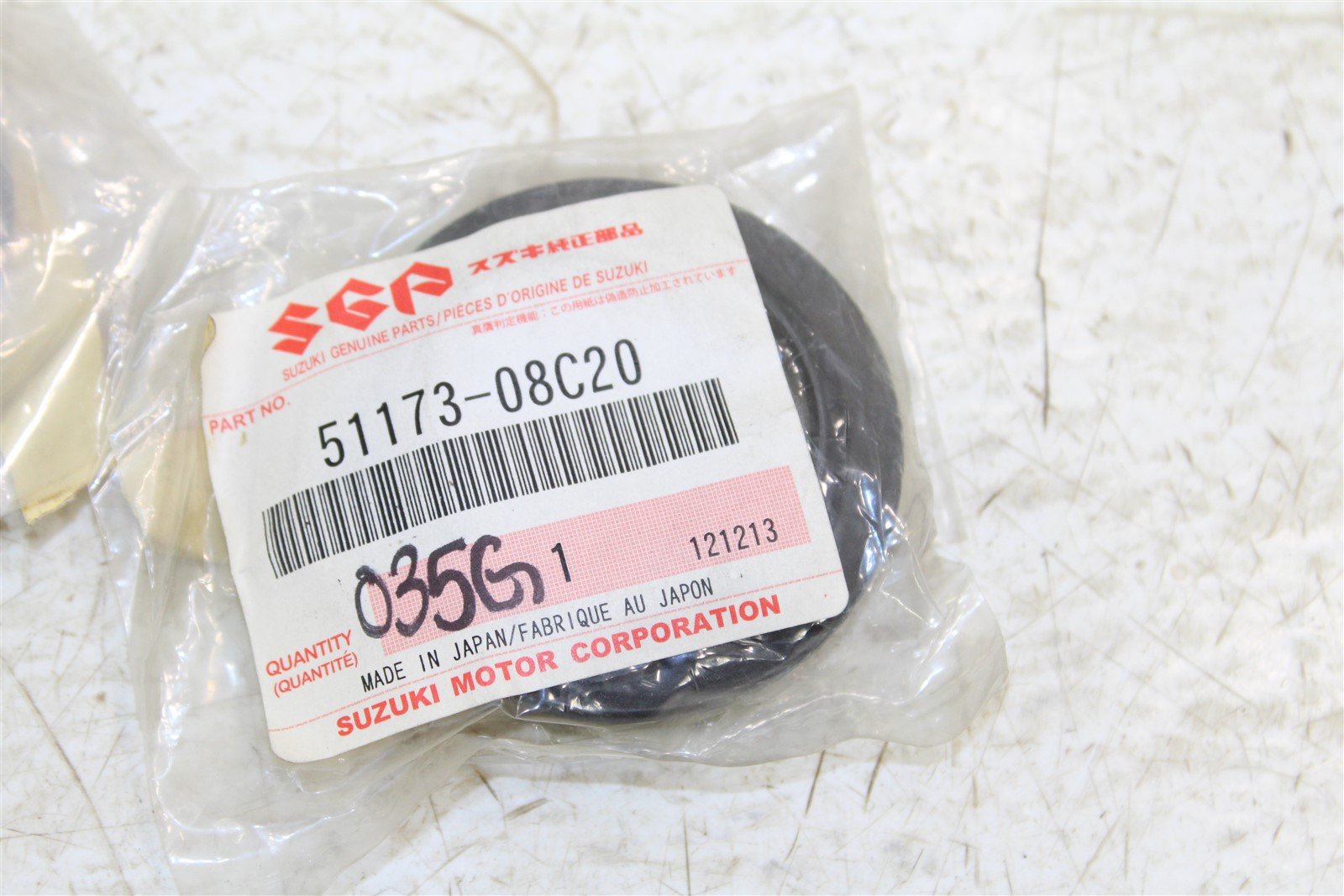 NOS Suzuki OEM Dust Seal 1997-2000 GS500E 51173-08C20