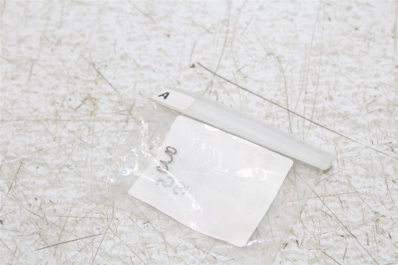 NOS Suzuki Carburetor Spring RMZ250 DRZ 400S 400E OEM