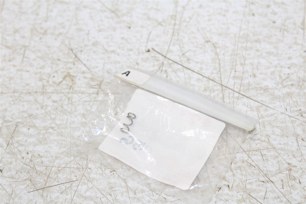 NOS Suzuki Carburetor Spring RMZ250 DRZ 400S 400E OEM