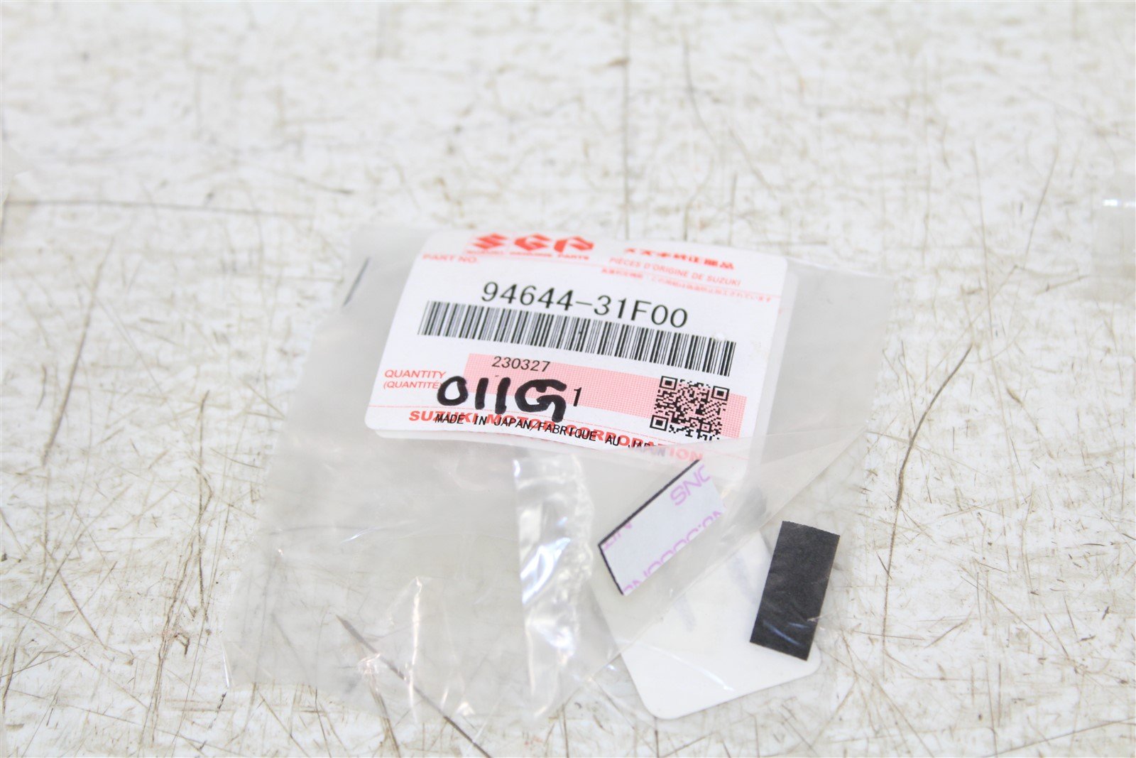 NOS Suzuki Intake Cover Cushion 94644-31F00 QTY:2